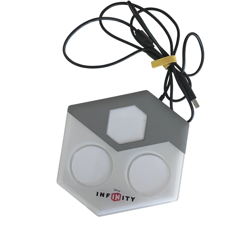 Disney Infinity Base Portal USB Model INF-8032385 Xbox 360 Interactive Game Acce